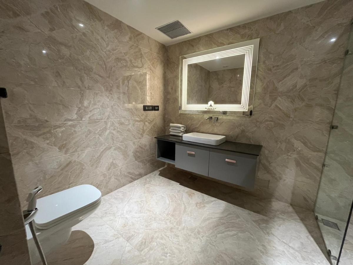 Dayal Gateway Otel Lucknow Dış mekan fotoğraf