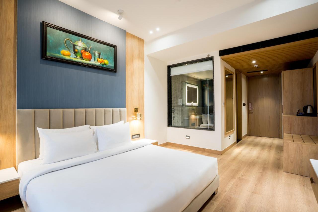 Dayal Gateway Otel Lucknow Dış mekan fotoğraf